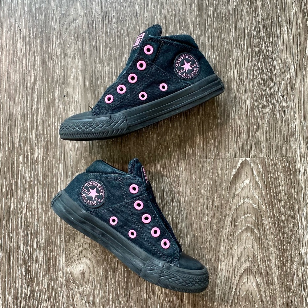 Converse High tops. All black w/pink details. 11 - Picture 2 of 13